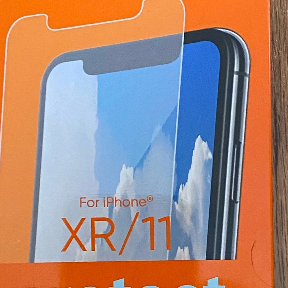 Glass Screen Protector For iPhone XR/11 New In Box - Picture 2 of 4